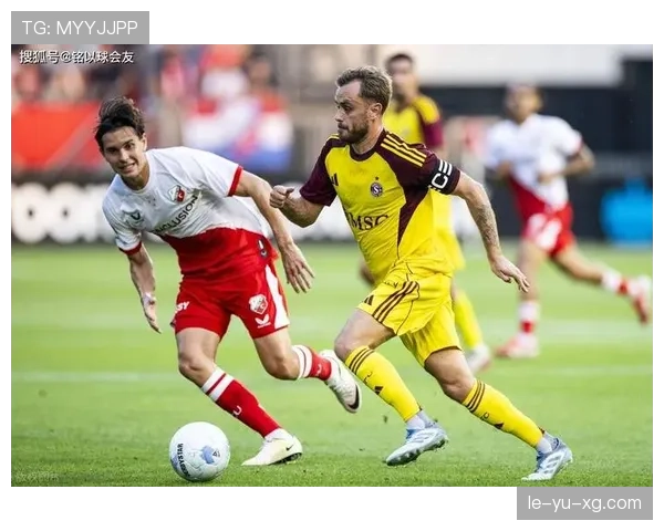 乌德勒支防线稳固助球队状态回暖，强势冲击联赛前四