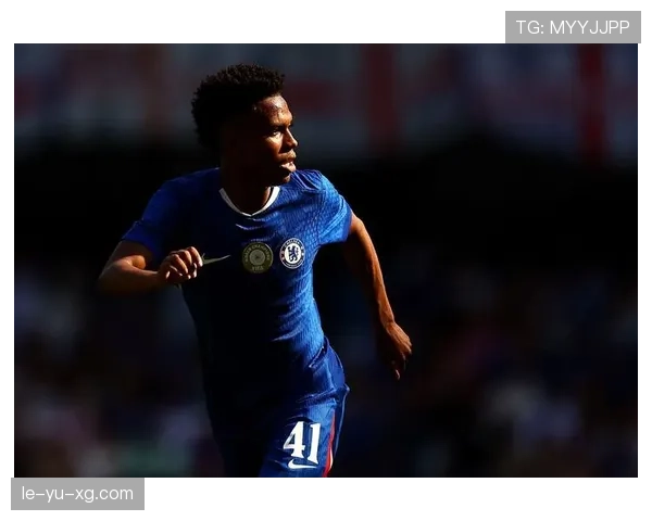 卡梅隆·阿彻状态火热闪耀英超，强势表现助球队奋勇争胜