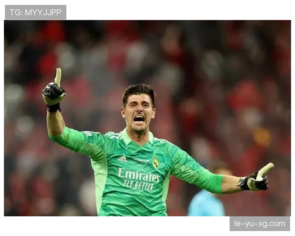 库尔图瓦欧冠决赛神勇救险，助球队夺冠状态回暖引期待